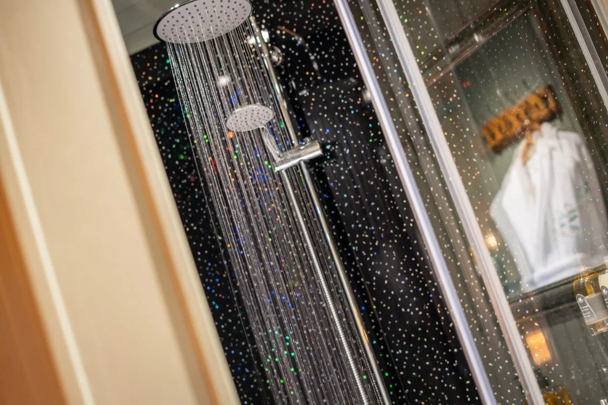 En-suite Shower - Glamping Cabin Carmarthenshire with Hot Tub