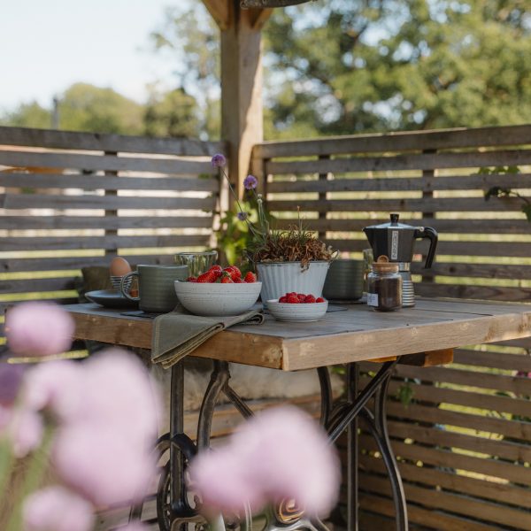 Leisurely breakfast in the Nook - Glamping Cabin Carmarthenshire with Hot Tub