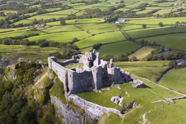 Carreg Cennen Castle - Glamping Cabin, West Wales near Brecon Beacons